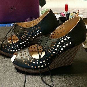 New Black High Heel Wedges